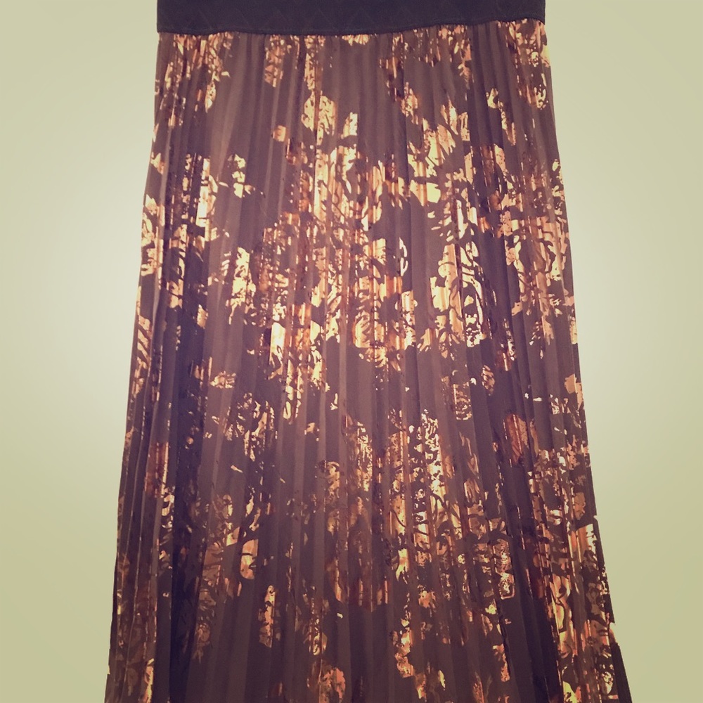 *Rare* Elegant bronze foil Lola skirt